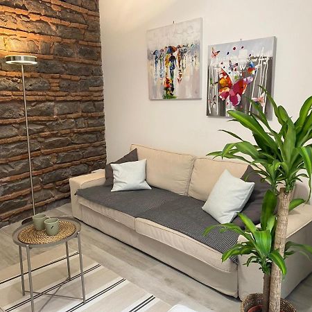 Apartment Alfonzetti-5 Min Walk To Central Train And Bus Station 카타니아 외부 사진