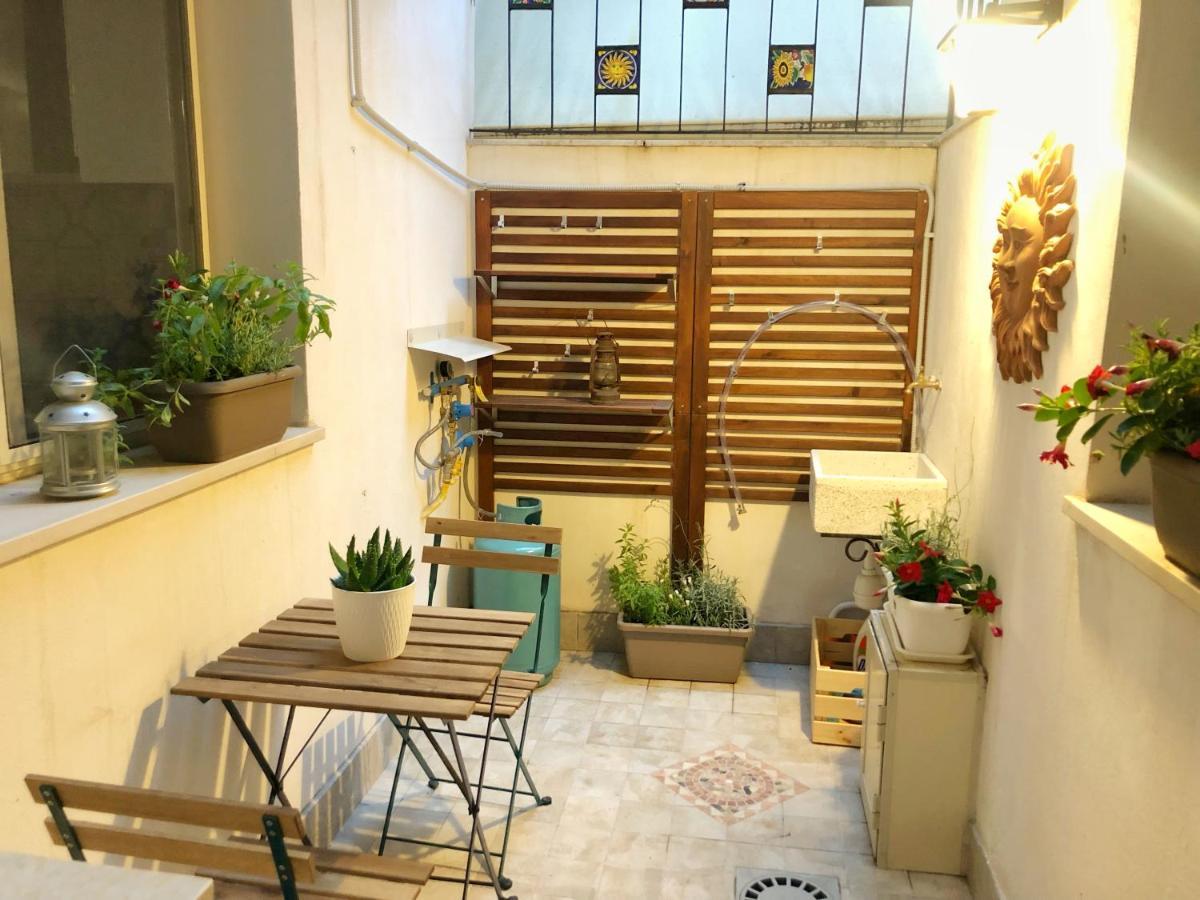 Apartment Alfonzetti-5 Min Walk To Central Train And Bus Station 카타니아 외부 사진