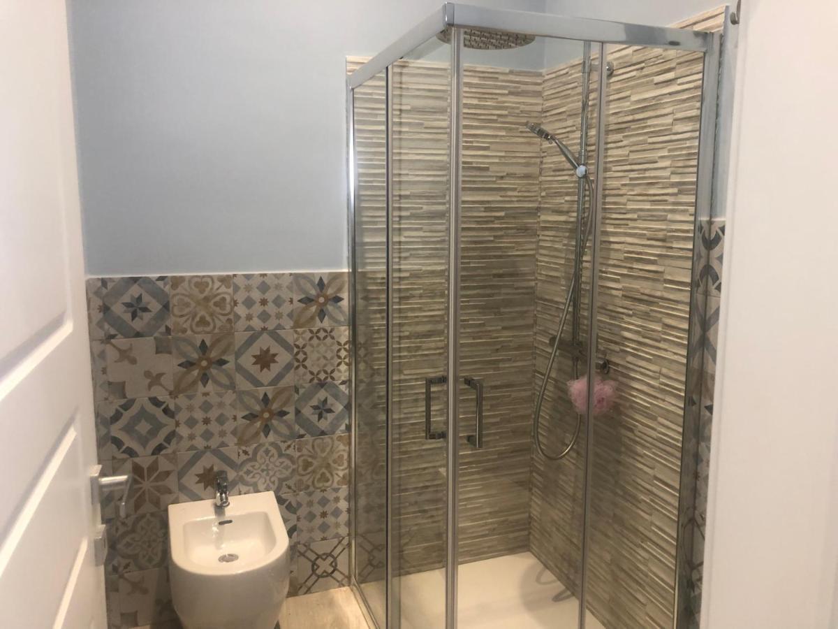 Apartment Alfonzetti-5 Min Walk To Central Train And Bus Station 카타니아 외부 사진