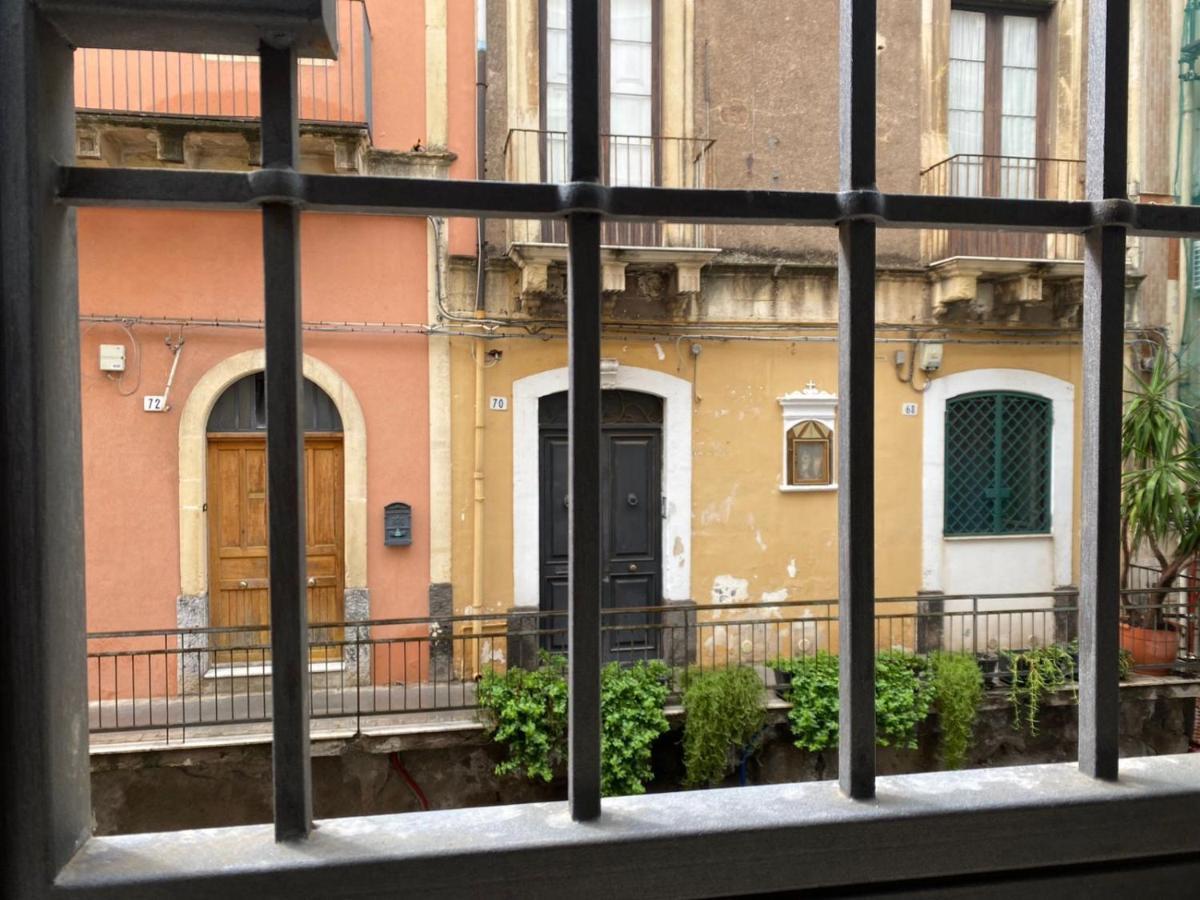Apartment Alfonzetti-5 Min Walk To Central Train And Bus Station 카타니아 외부 사진